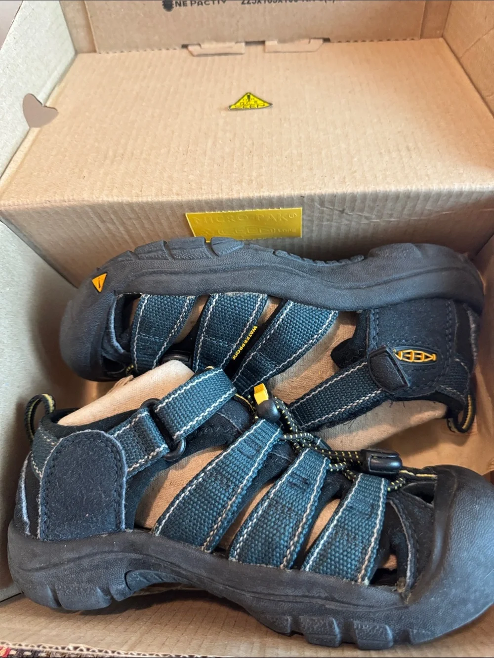 Keen durable closed
